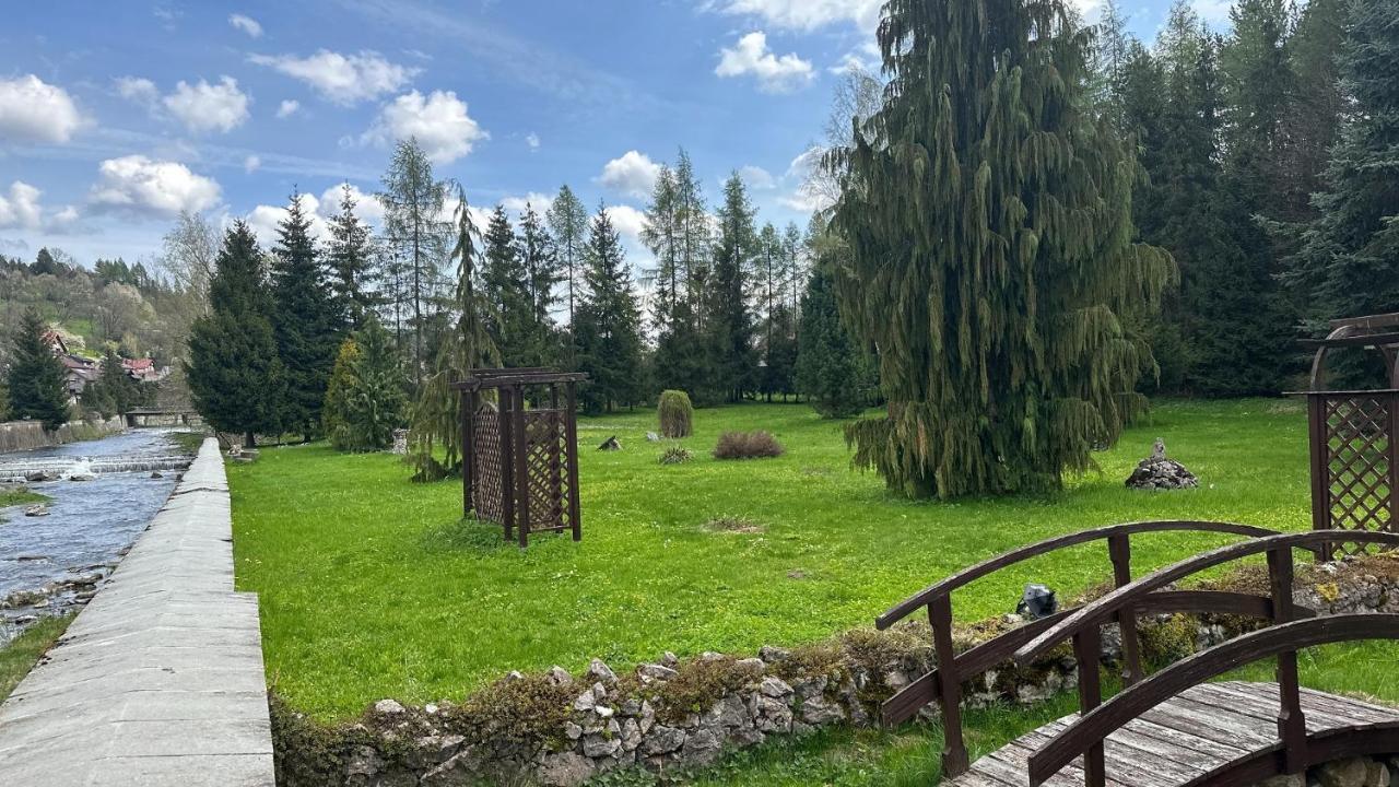 Willa Stara Rzeznia Шчавница Екстериор снимка